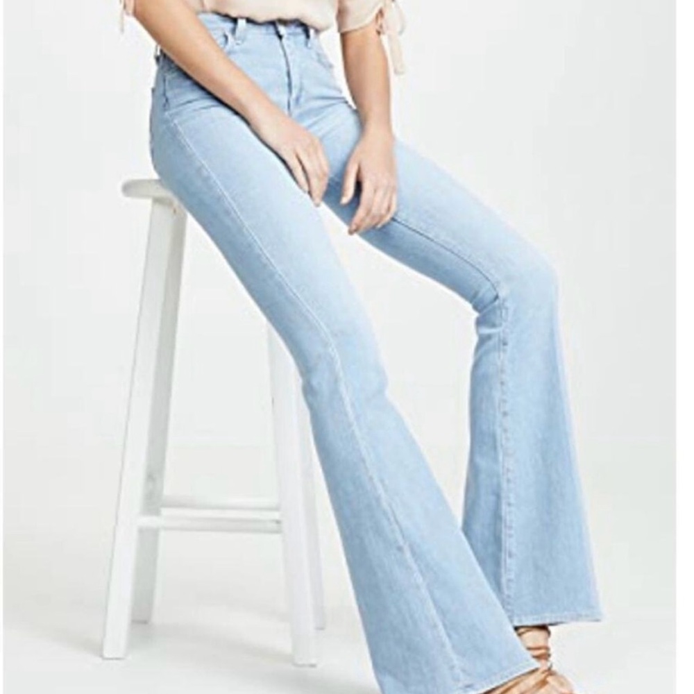 Size: 26- Like New L’Agence Flare Jeans